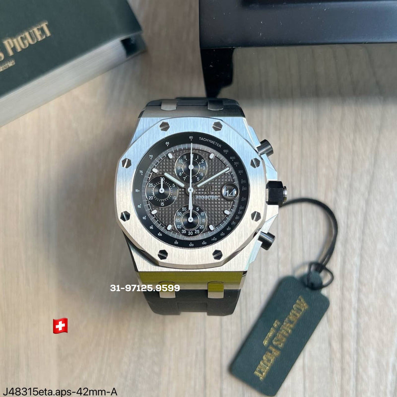 Audemars Piguet - 42mm