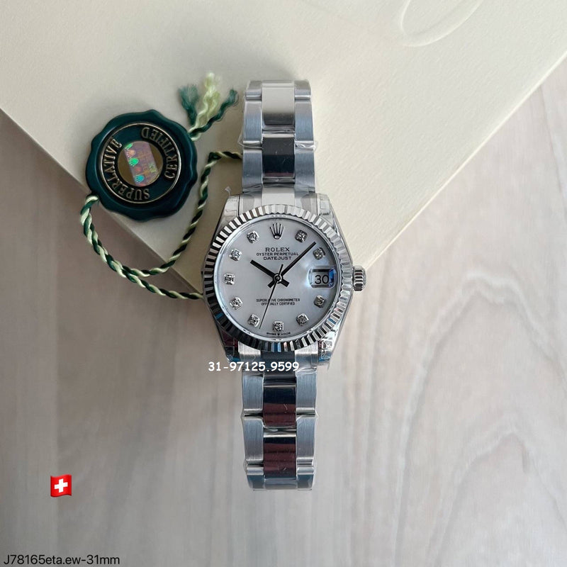 Rolex Datejust - 31mm / fundo pérola, com pedras