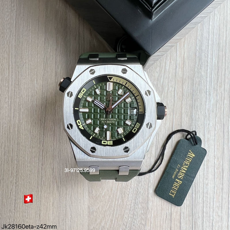 Audemars Piguet - 42mm