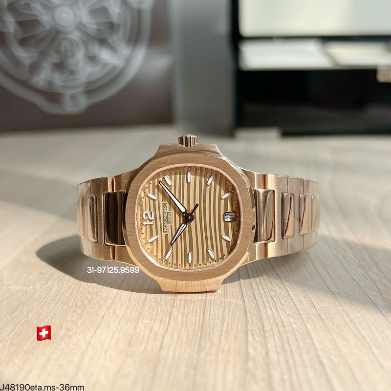 Patek Philippe Nautilus - 36mm