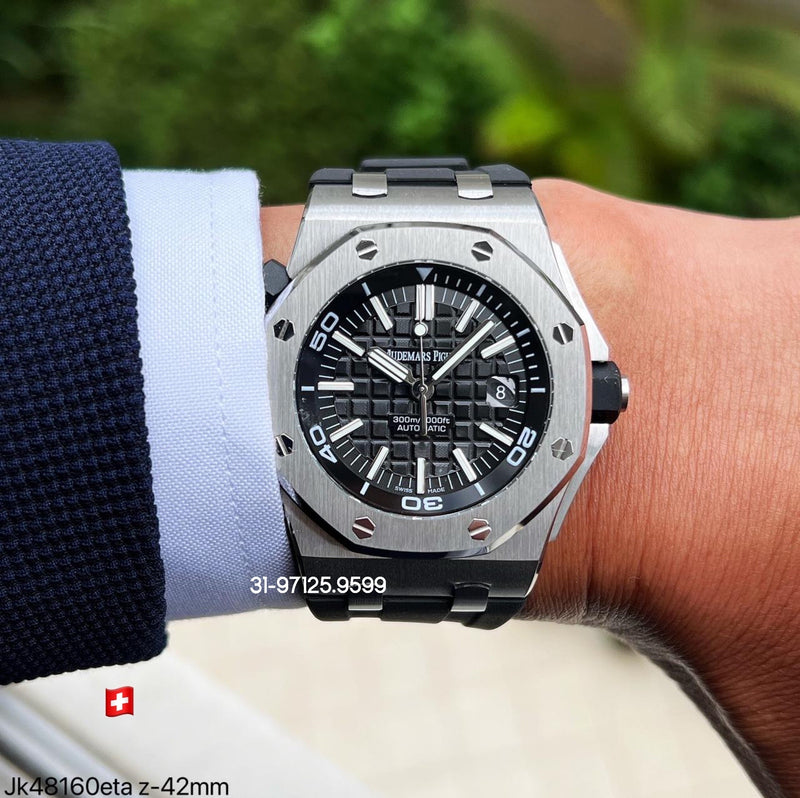 Audemars Piguet - 42mm