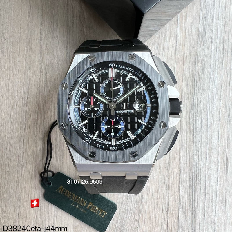 Audemars Piguet - 44mm