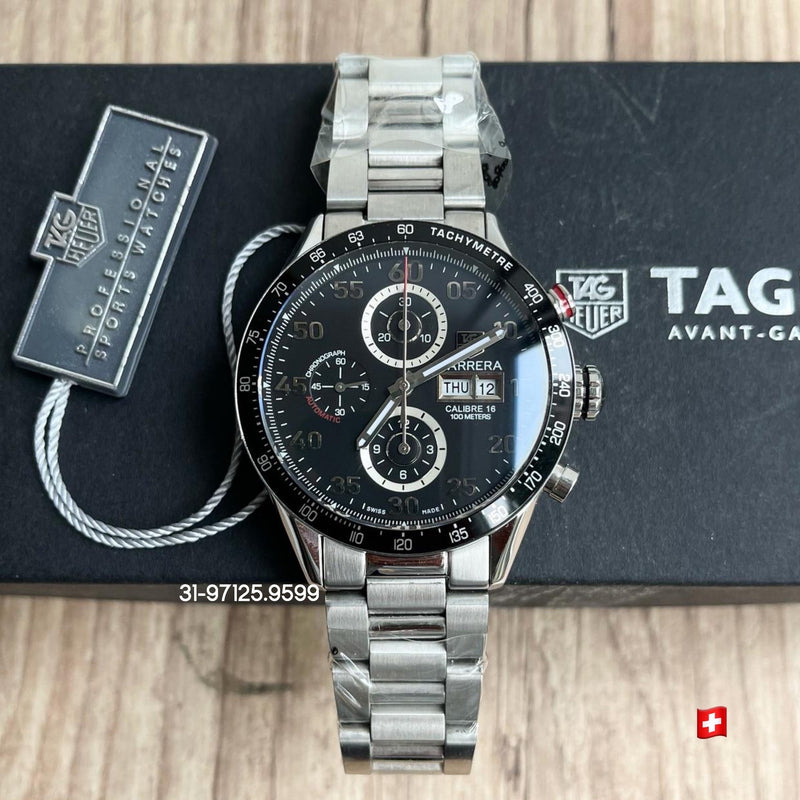 Tag Heuer Carrera - 44mm