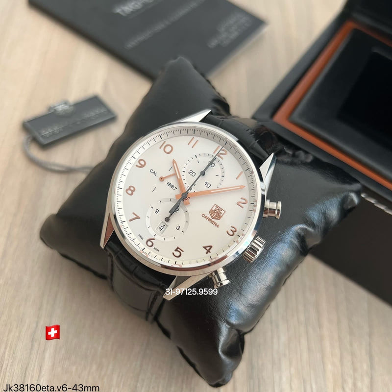 Tag Heuer Carrera - 43mm