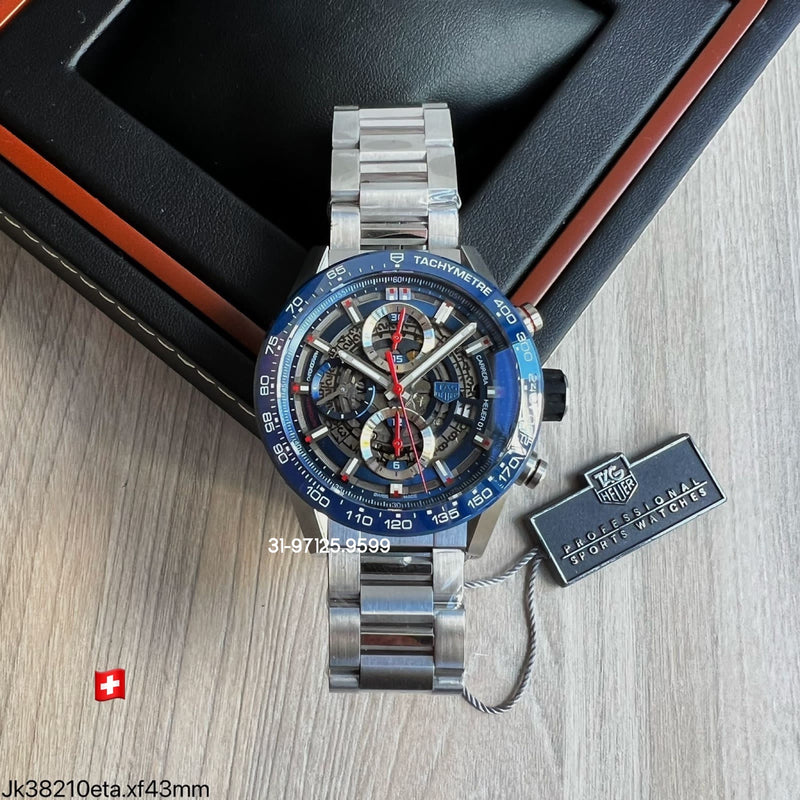 Tag Heuer Carrera - 43mm