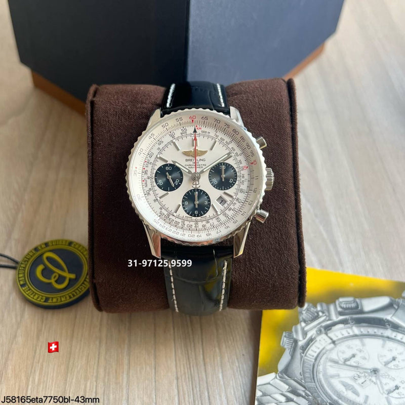 Breitling Navitimer