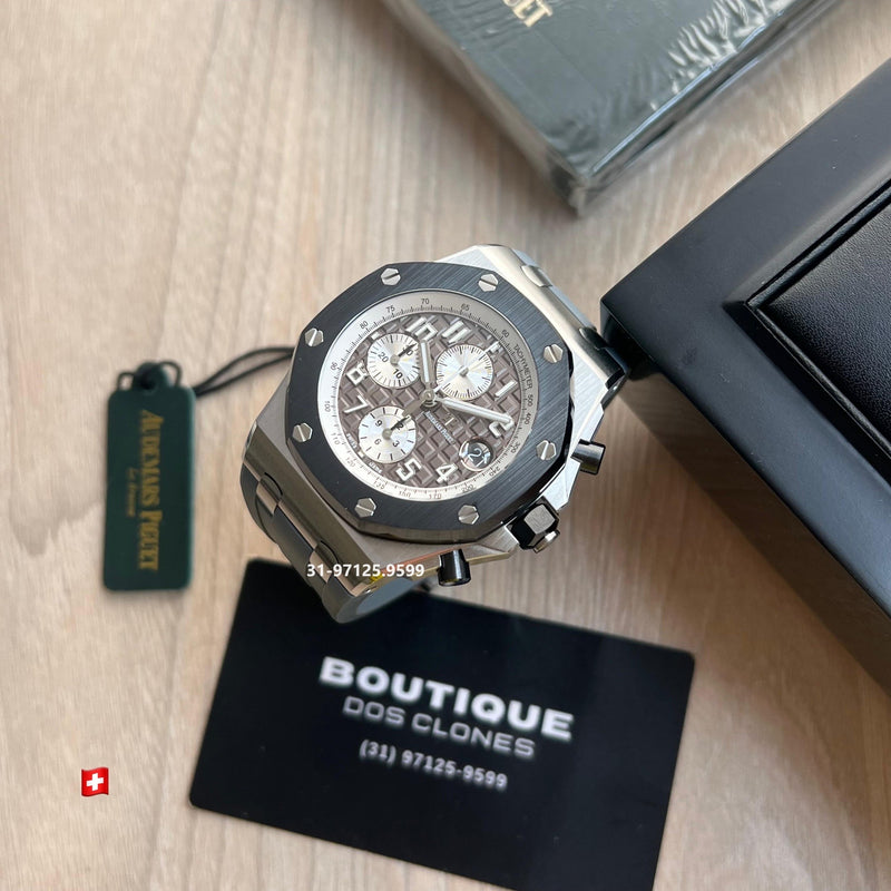 Audemars Piguet - 42mm