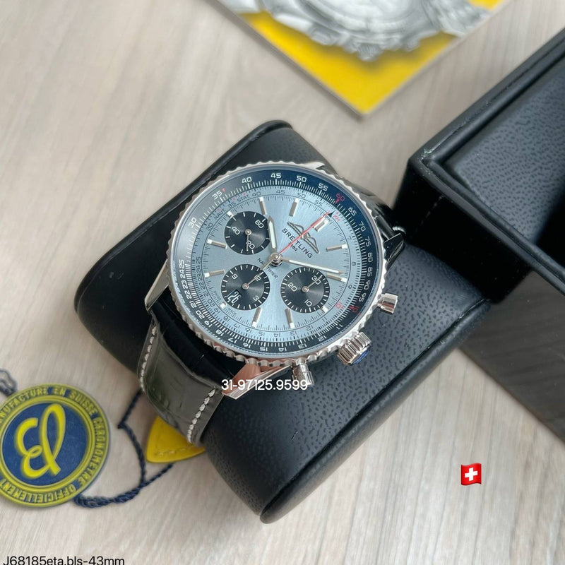 Breitling Navitimer - 43mm