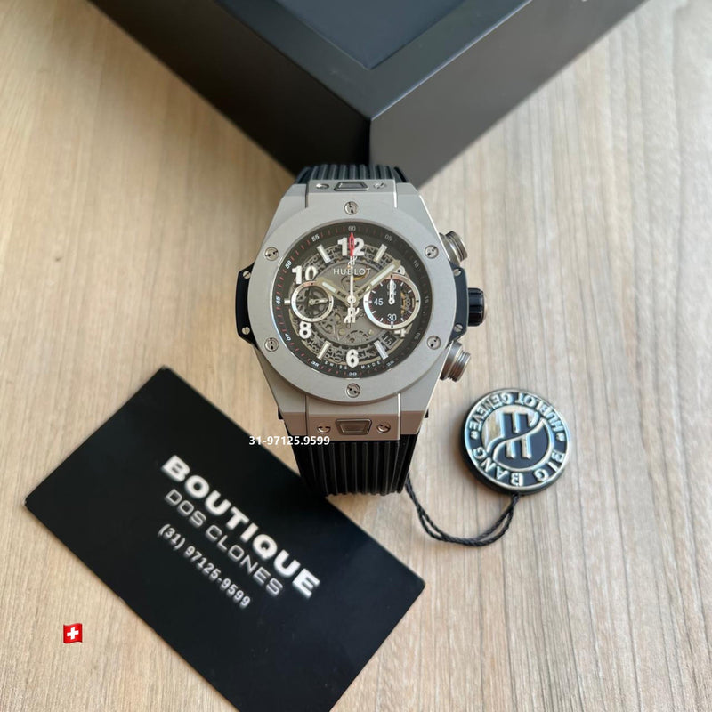 Hublot Único