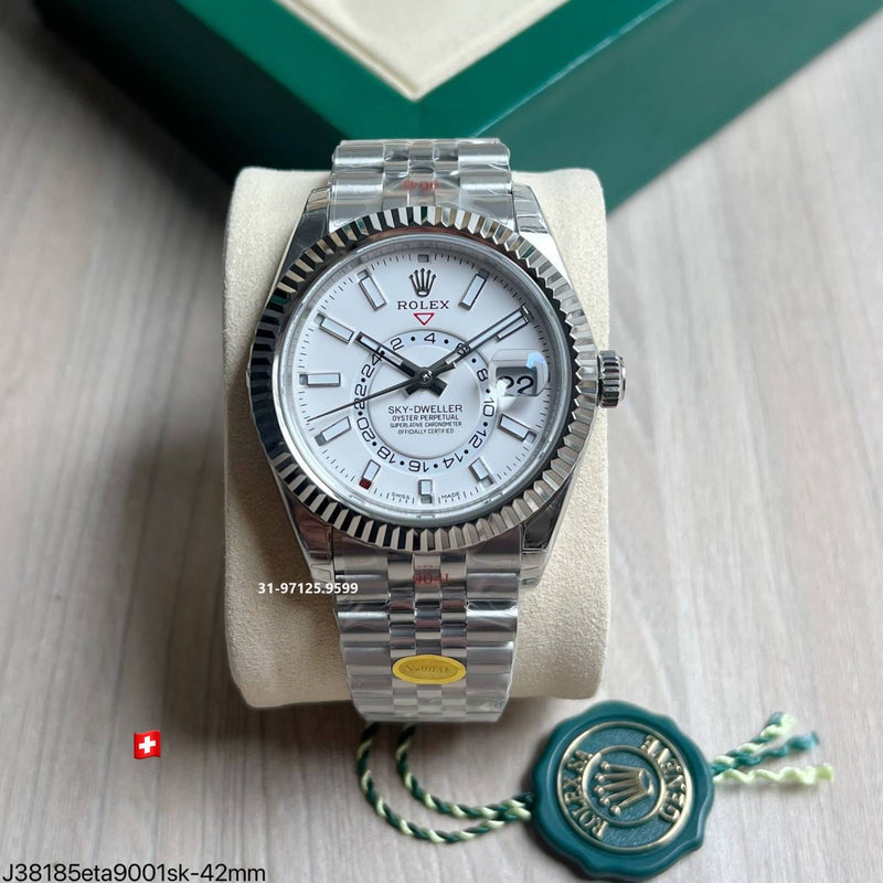 Rolex SKY Dweller - 42mm